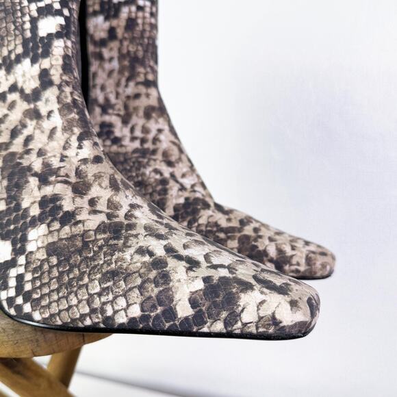 Gianni Bini Palmero Leather Snake Print Ankle Heel Boots Reputation Era sz 9 NEW - Picture 4 of 10